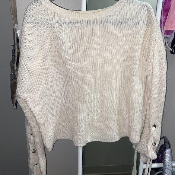 Cream Lace up sleeve sweater - Picture 2 of 3